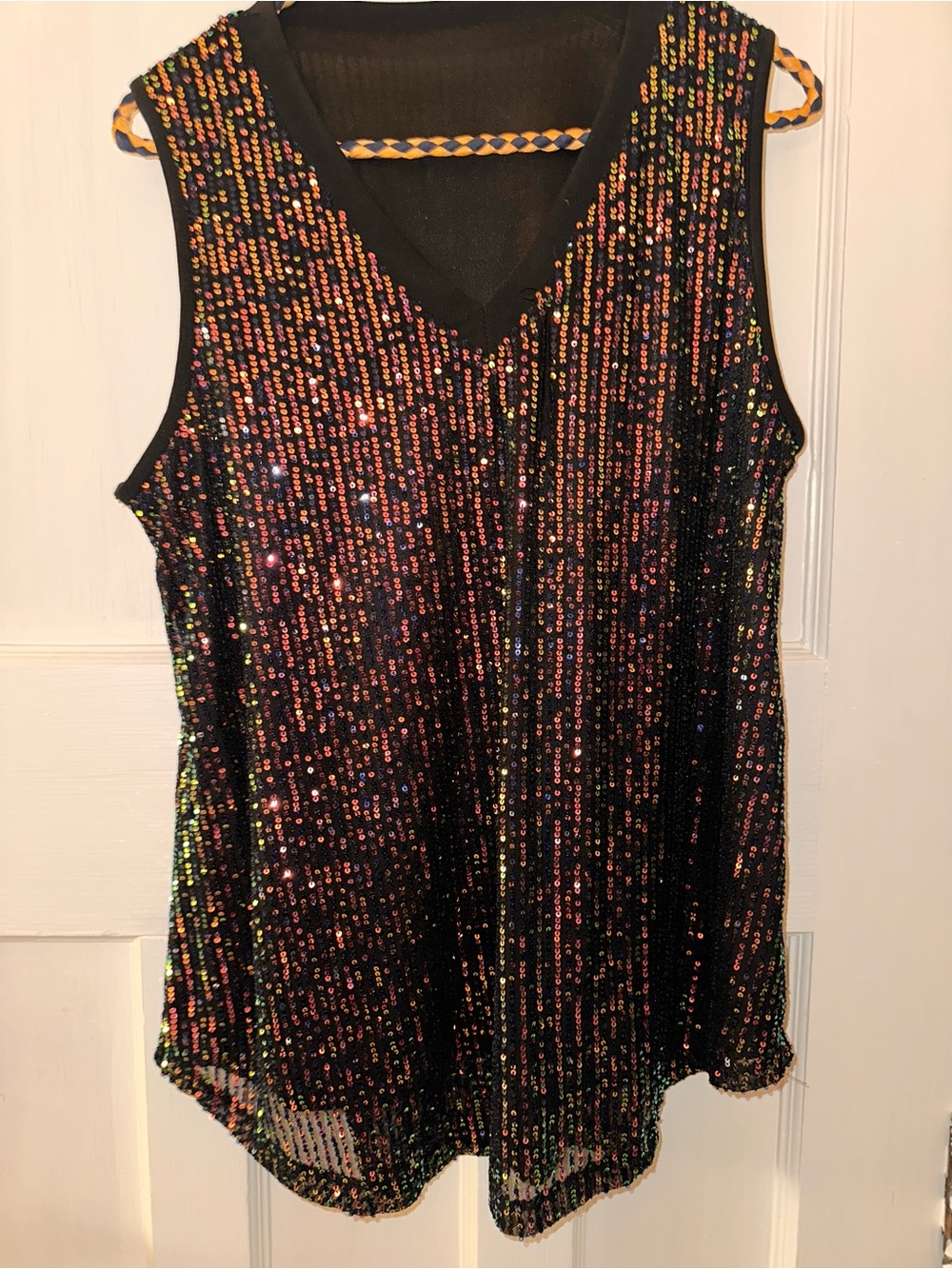 ⭐️ Iridescent 2X Layered Sequin V-Neck Tank Top
